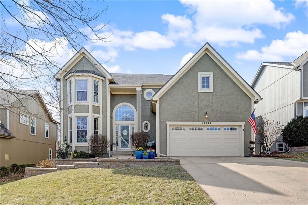 13935 W 71st Place — photo 2