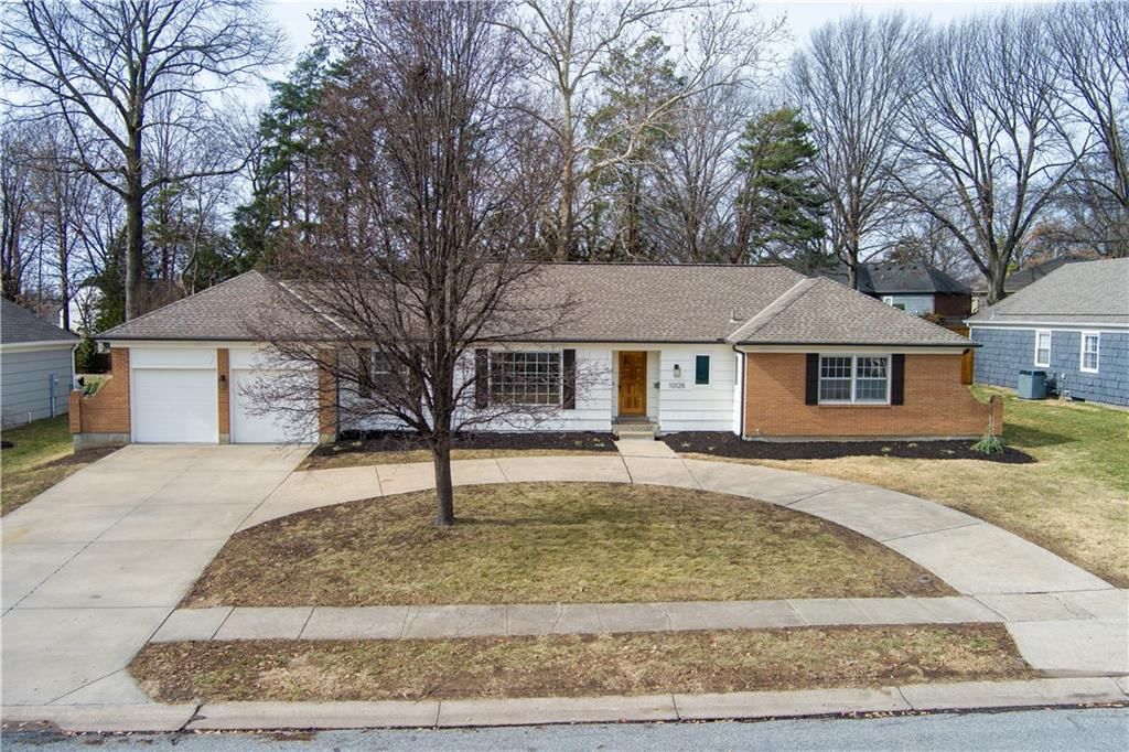 10128 Broadmoor Street — photo 2