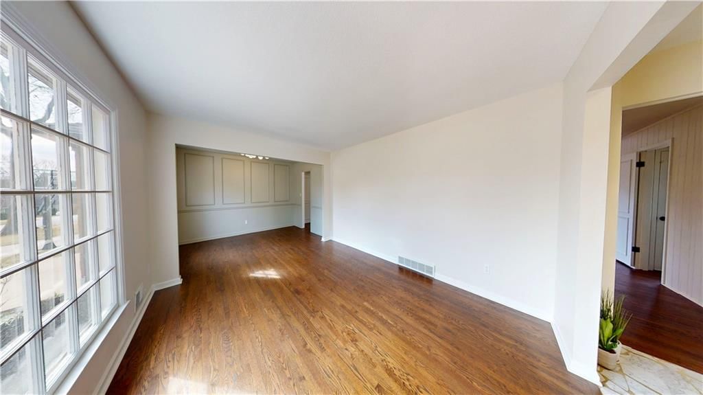 10128 Broadmoor Street — photo 5