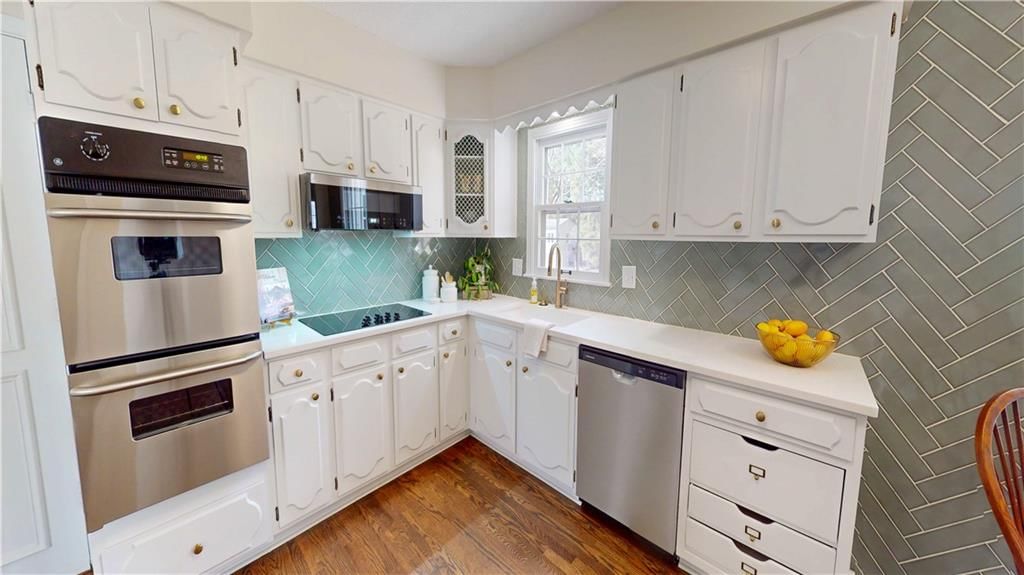 10128 Broadmoor Street — photo 12