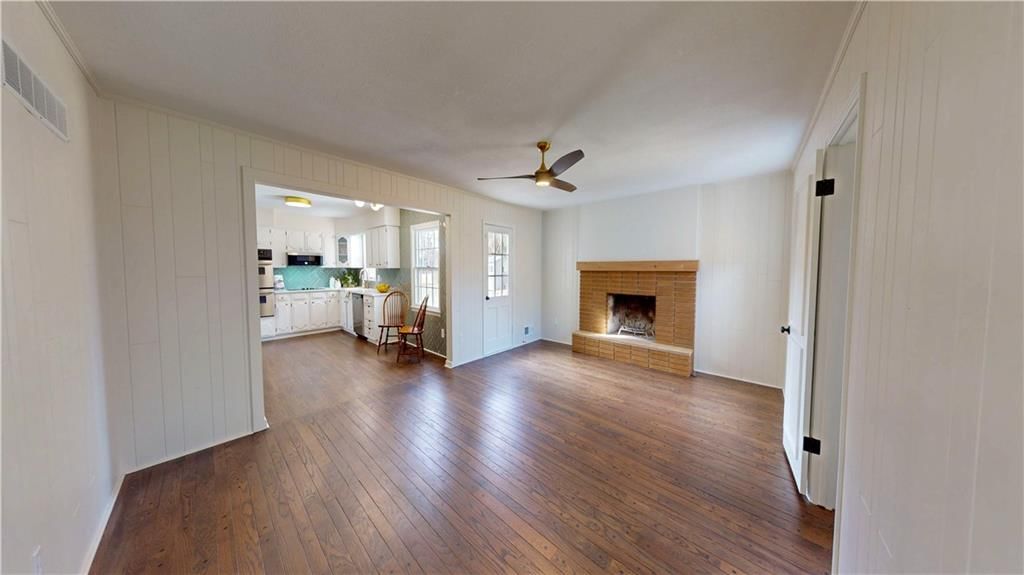 10128 Broadmoor Street — photo 15