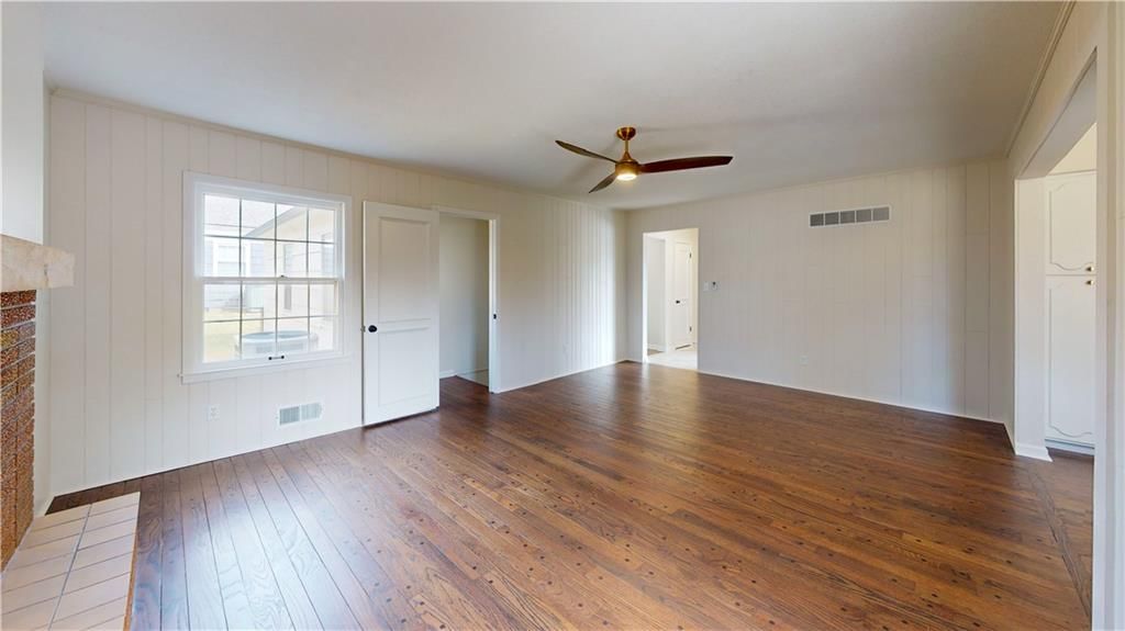 10128 Broadmoor Street — photo 16