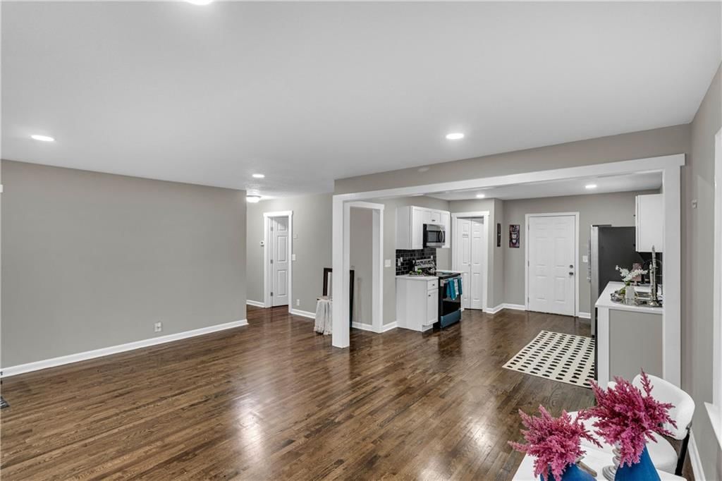 3141 S 37th Street — photo 7