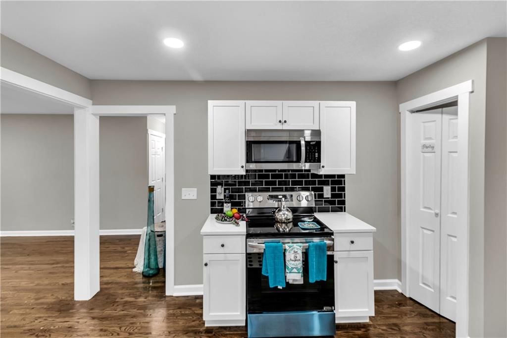 3141 S 37th Street — photo 15