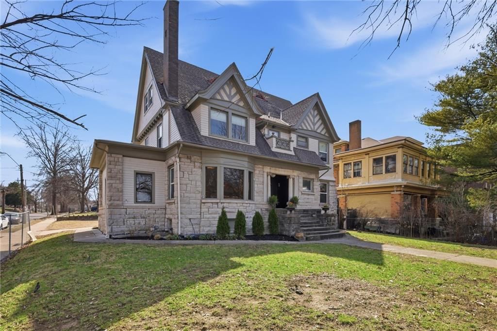 1217 E ARMOUR Boulevard — photo 4