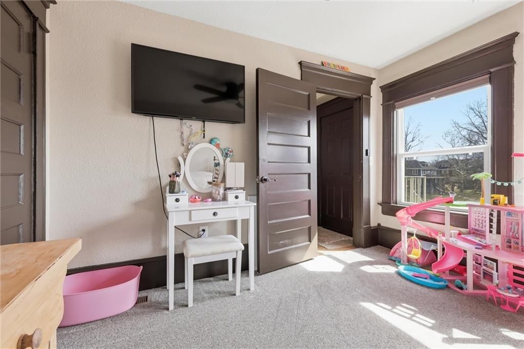 1217 E ARMOUR Boulevard — photo 37