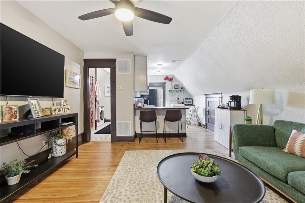 1217 E ARMOUR Boulevard — photo 45