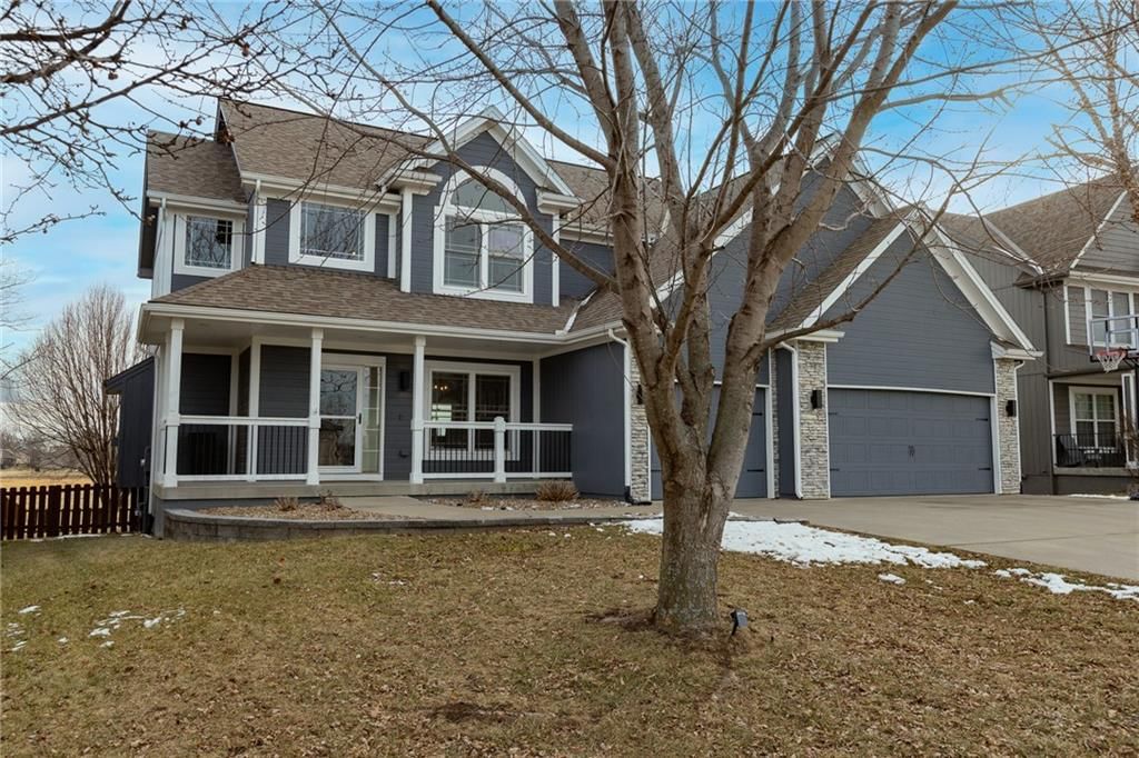 17811 Greyhawke Ridge Drive — photo 2