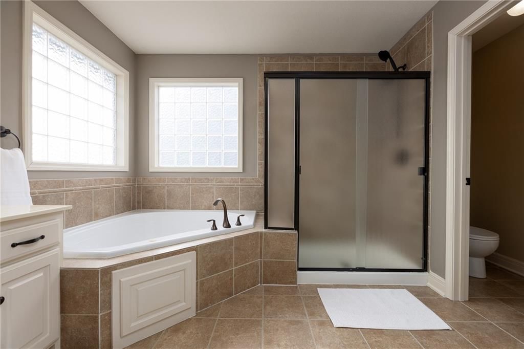 17811 Greyhawke Ridge Drive — photo 32