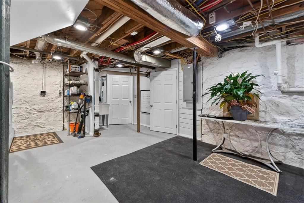 6016 Belleview Avenue — photo 45