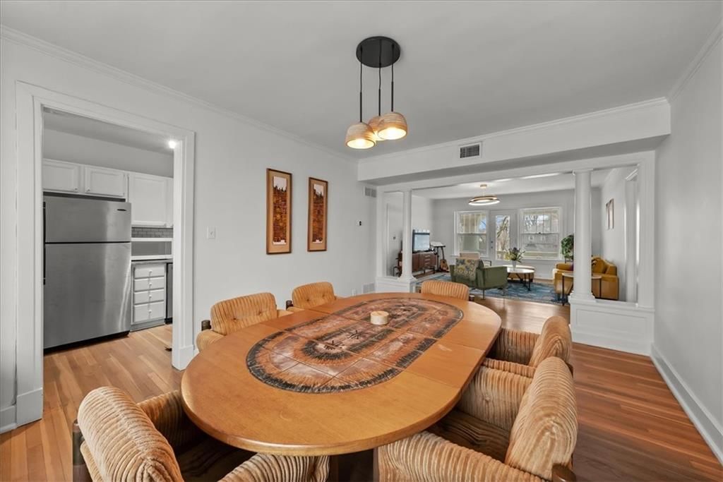4227 Oak Street — photo 12