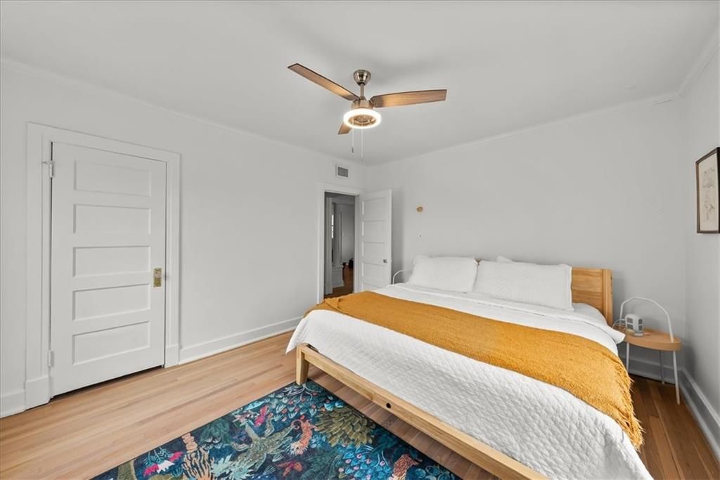 4227 Oak Street — photo 19