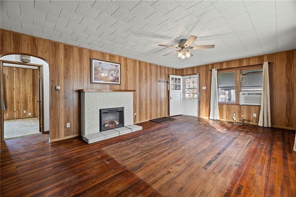 509 N Oak Street — photo 8