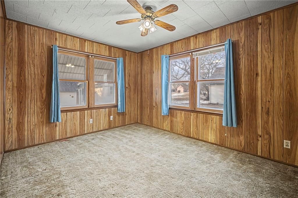 509 N Oak Street — photo 19