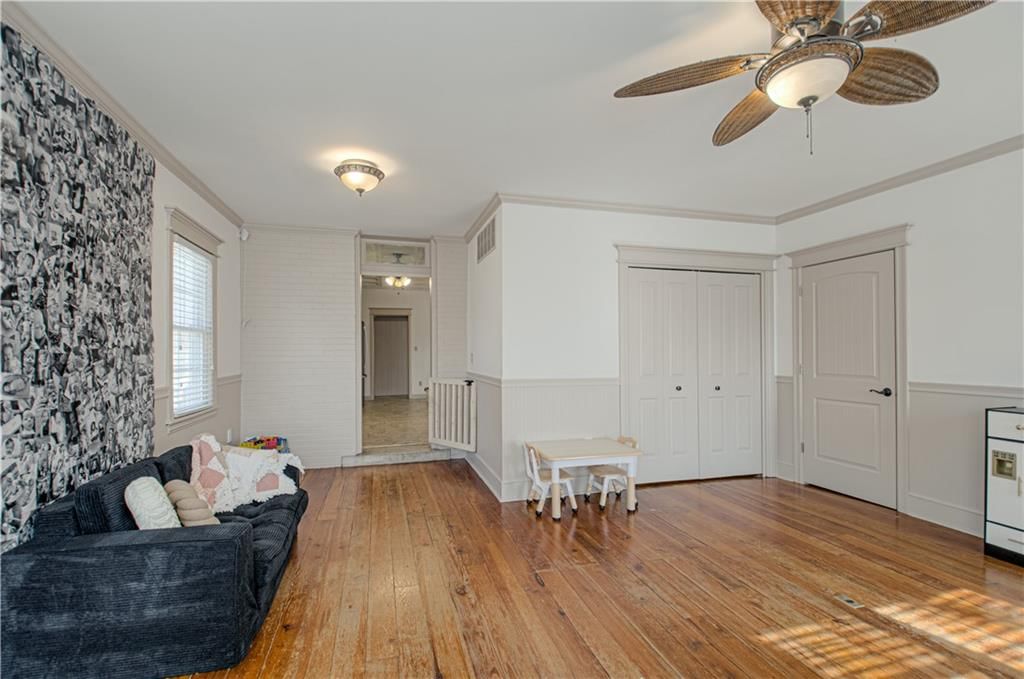 1909 South Street — photo 14