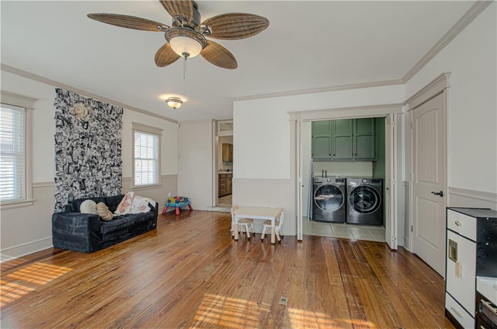 1909 South Street — photo 15