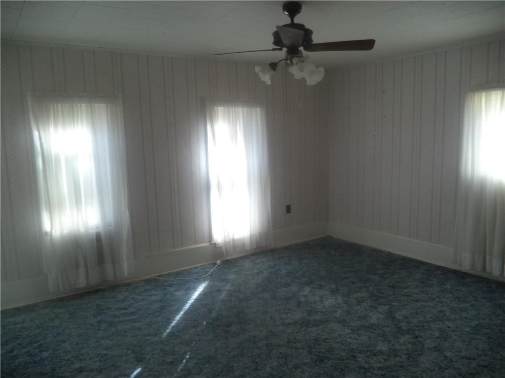 326 E Maple Street — photo 20