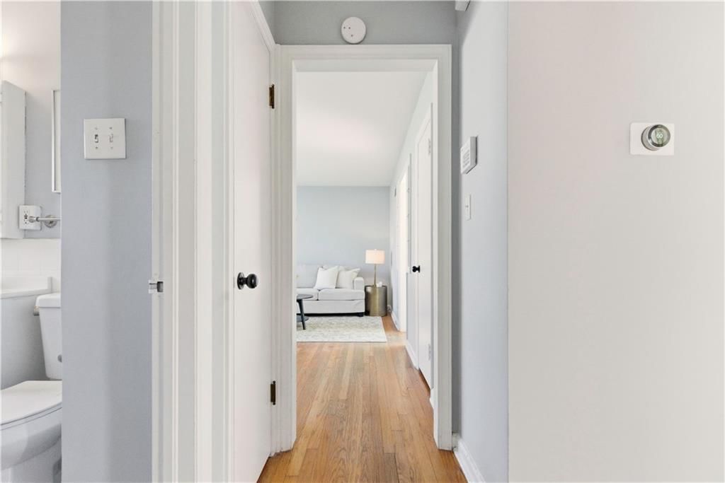 409 E 90th Street — photo 12