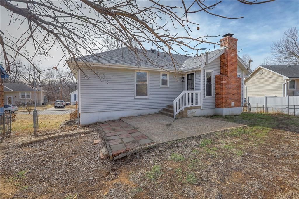 16912 E 4th Terrace — photo 35