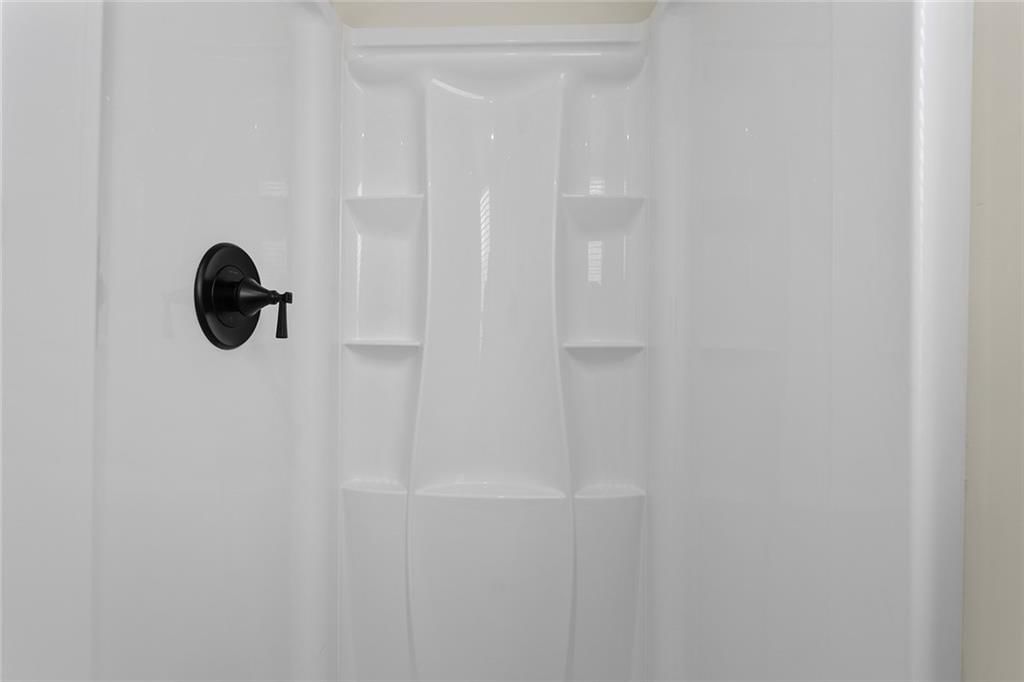9822 England Drive — photo 27