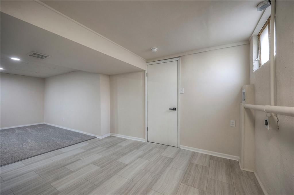 6422 Spring Avenue — photo 29