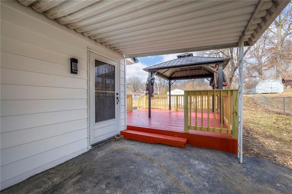 6422 Spring Avenue — photo 34