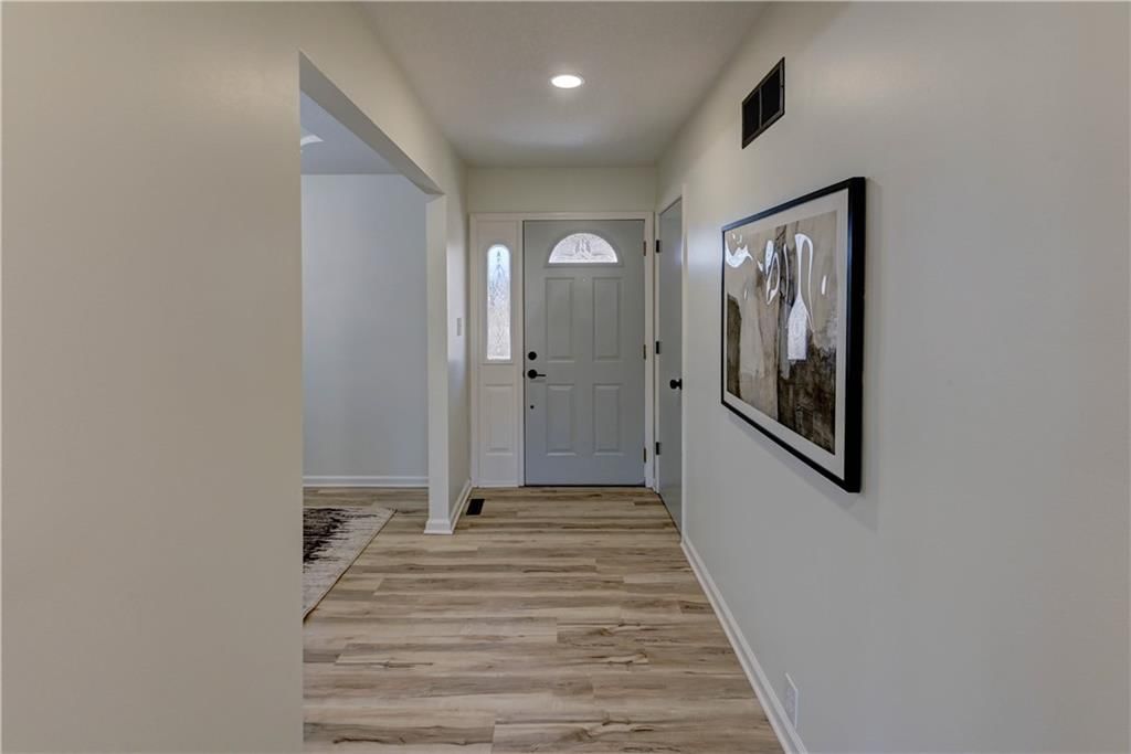 5601 N Flint Ridge Road — photo 2