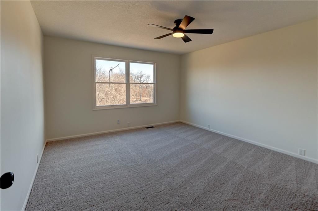 5601 N Flint Ridge Road — photo 41