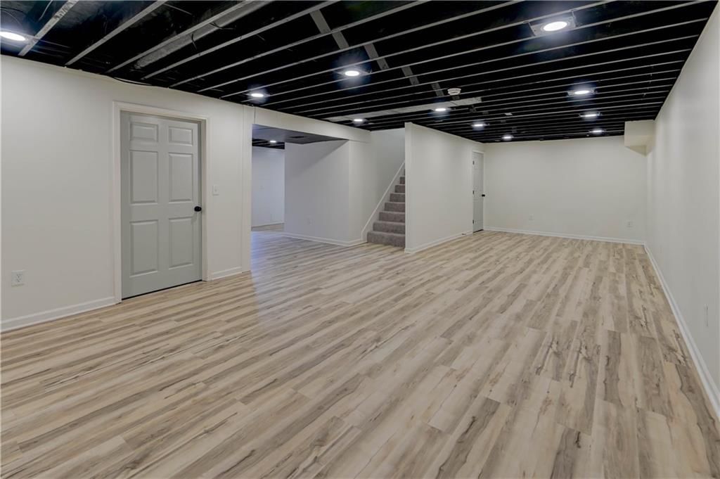 5601 N Flint Ridge Road — photo 47