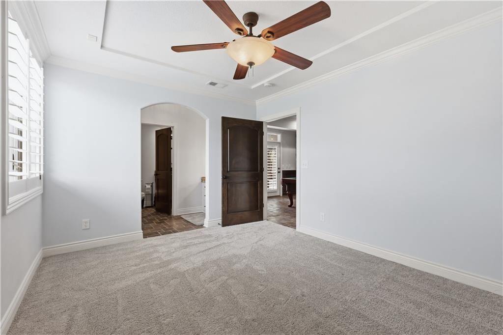 10619 N Garfield Avenue — photo 37