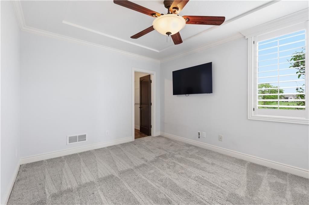 10619 N Garfield Avenue — photo 38