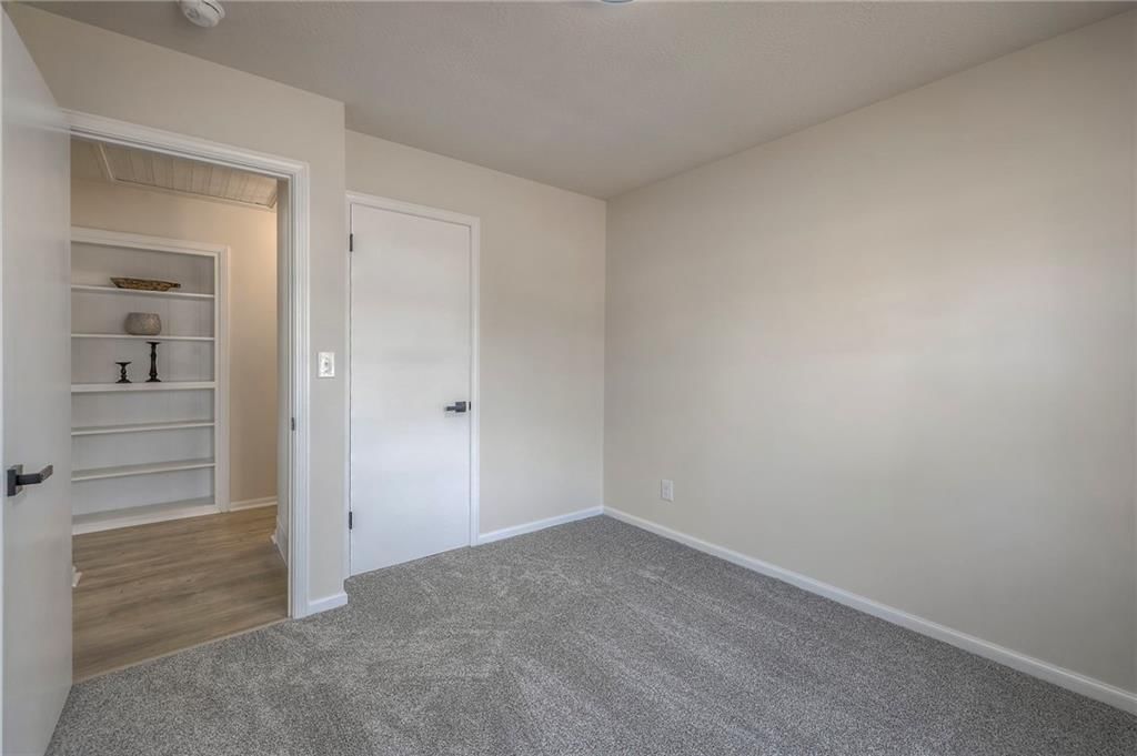5729 Laurel Avenue — photo 22