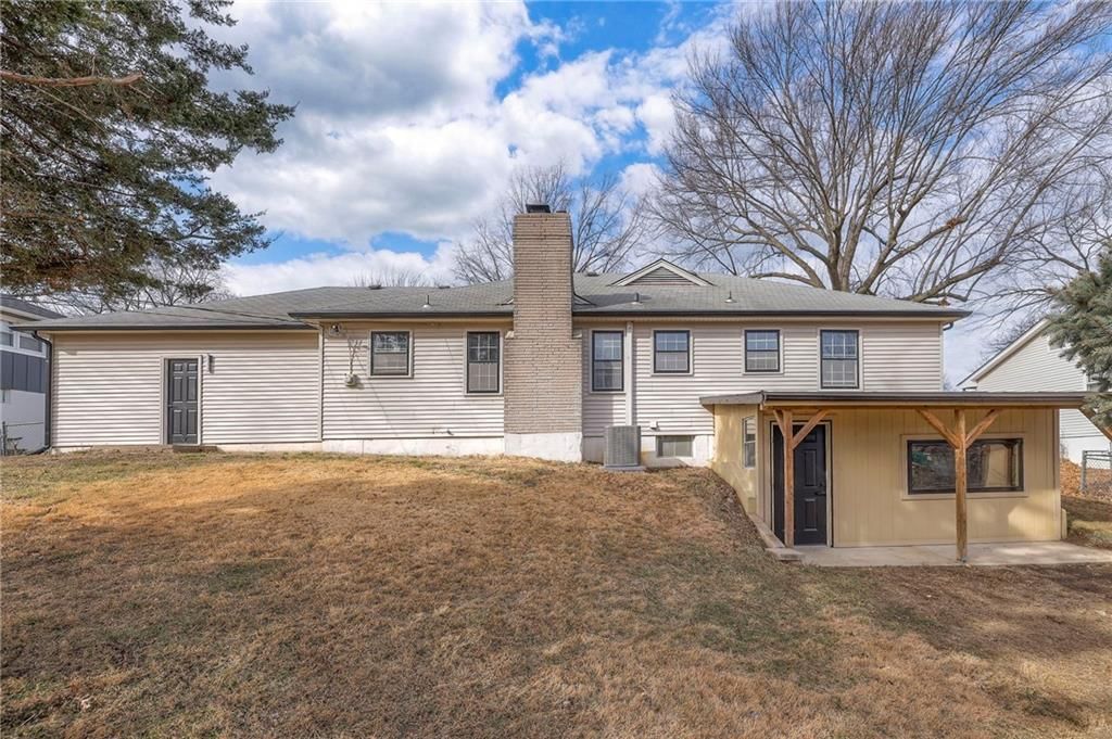 5729 Laurel Avenue — photo 35