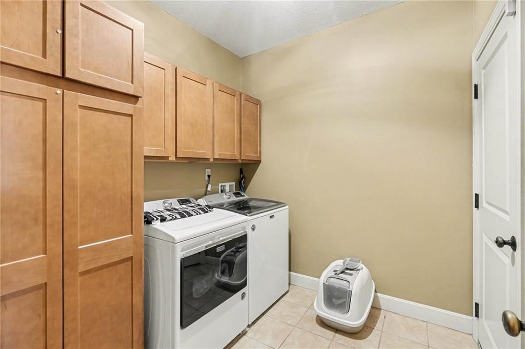 2706 Meadow Ridge Drive — photo 14
