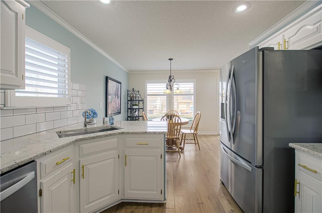 15663 Conser Street — photo 7
