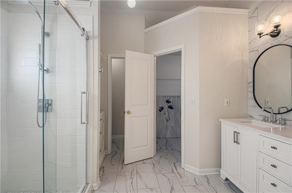 15663 Conser Street — photo 16
