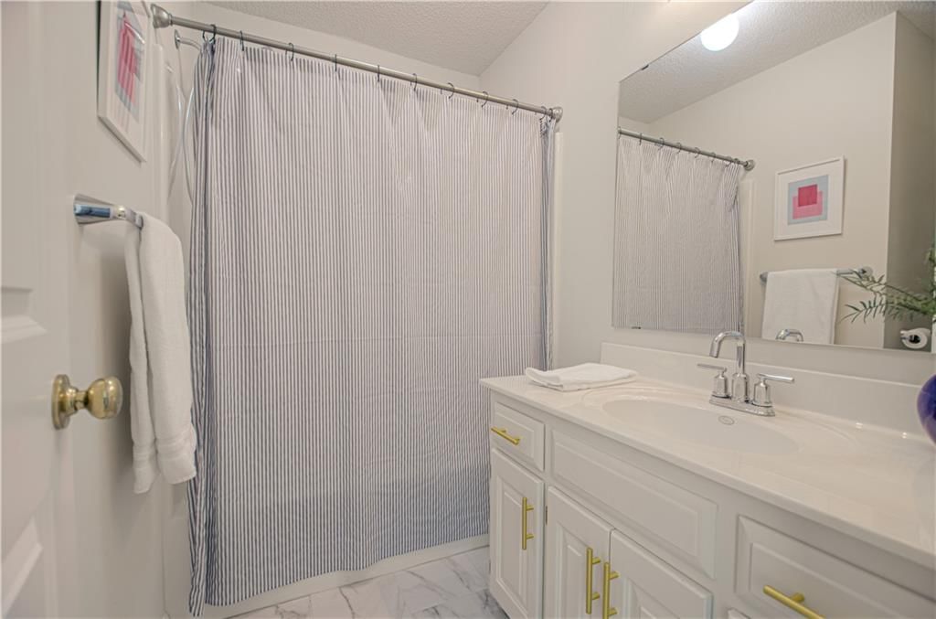 15663 Conser Street — photo 22