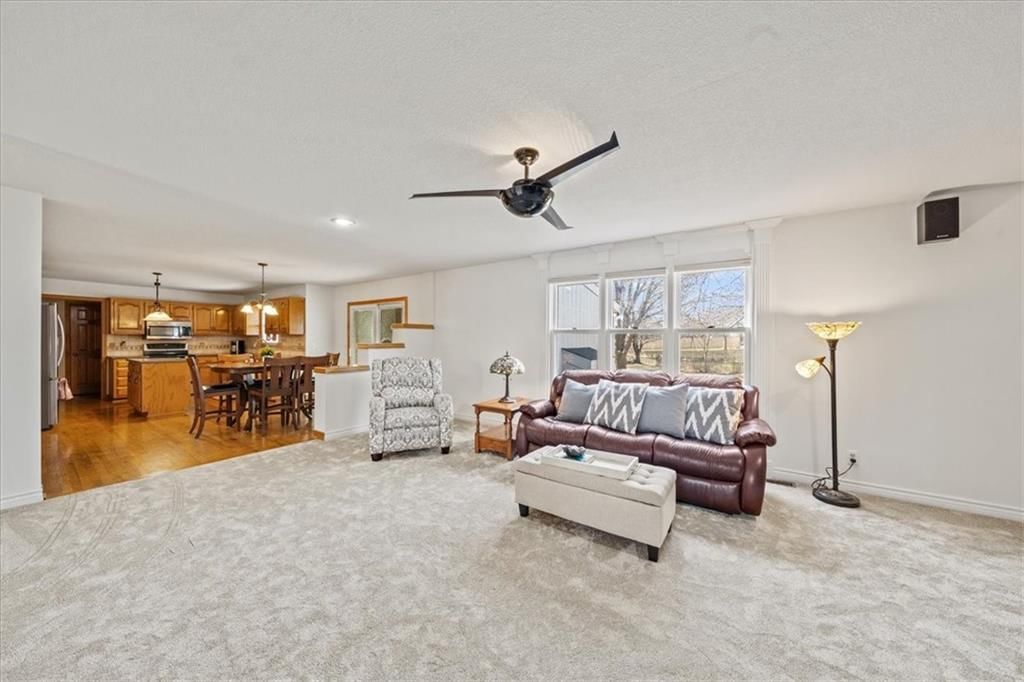 1383 S Hunter Drive — photo 8