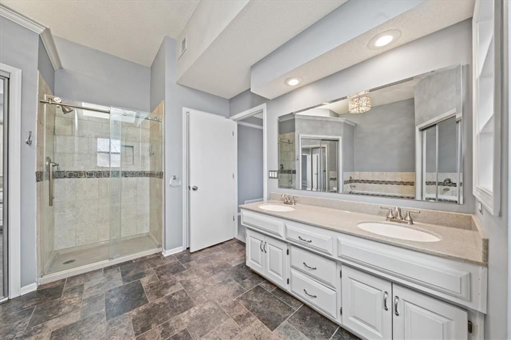 1383 S Hunter Drive — photo 20