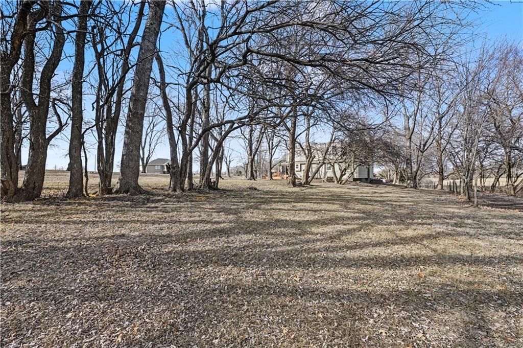 307 E Gore Road — photo 35
