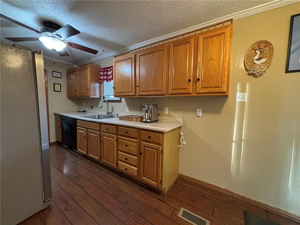 2934 Monterey Street — photo 11