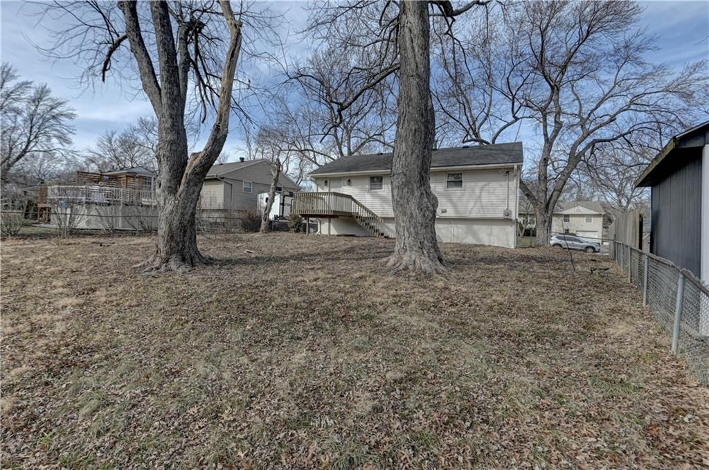18607 E 6th Street — photo 37