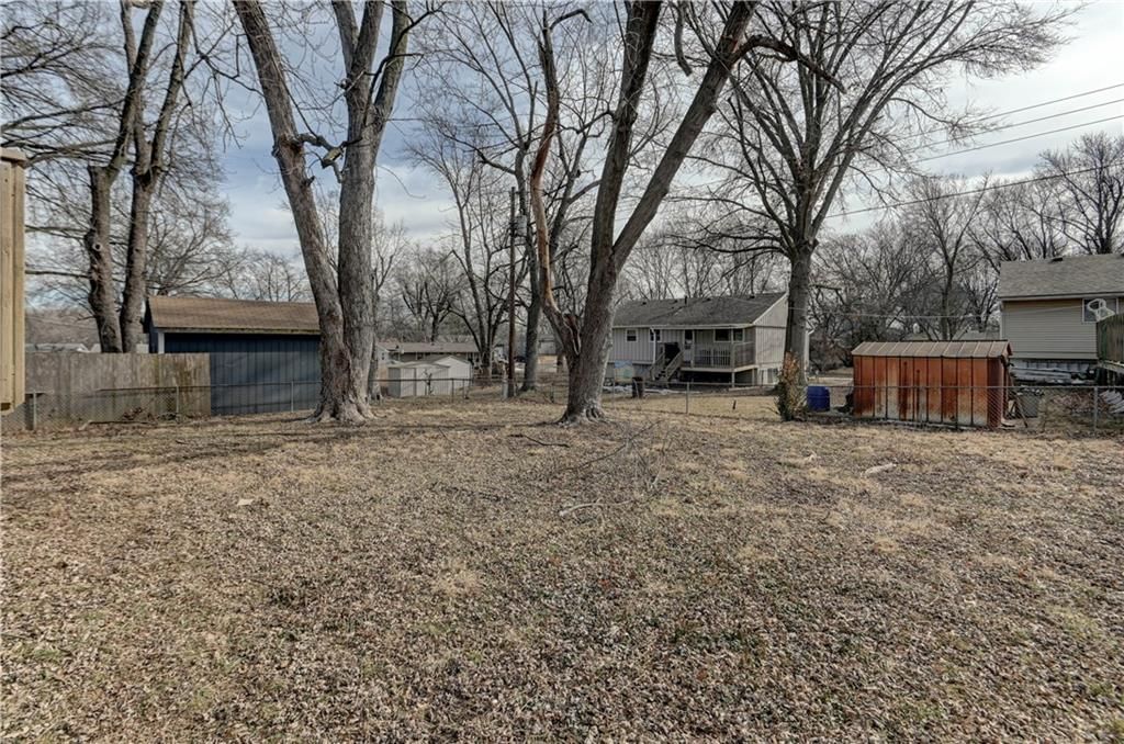 18607 E 6th Street — photo 41