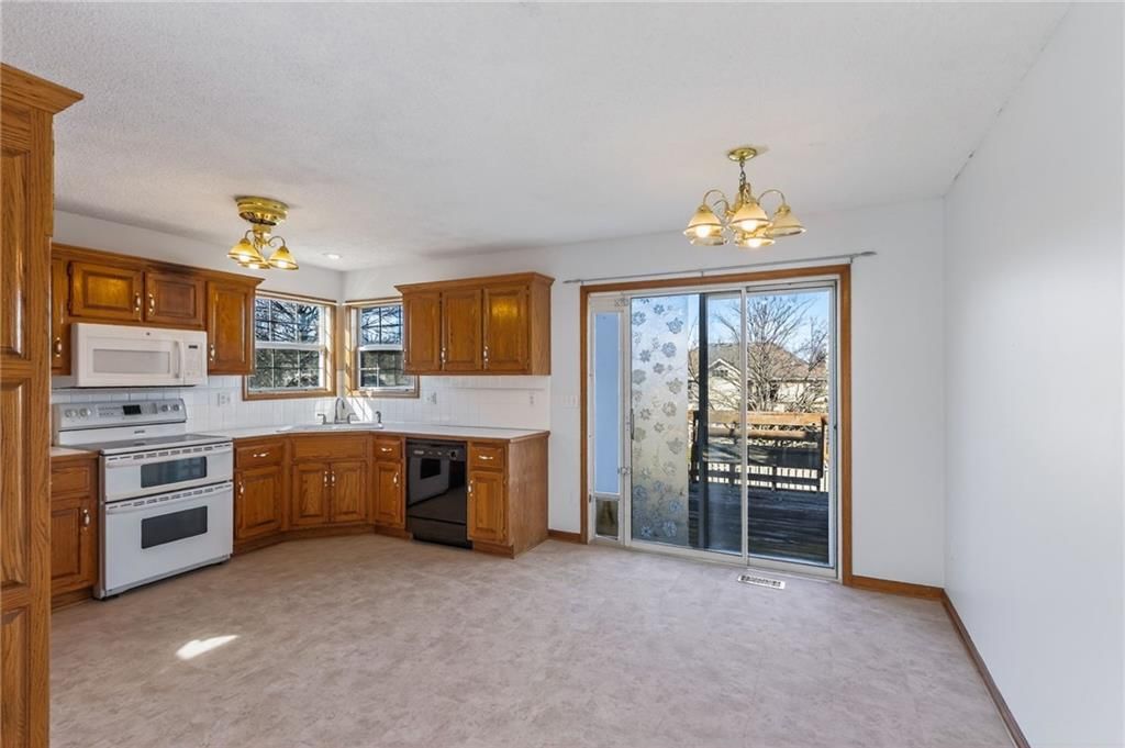 806 Winesap Circle — photo 6