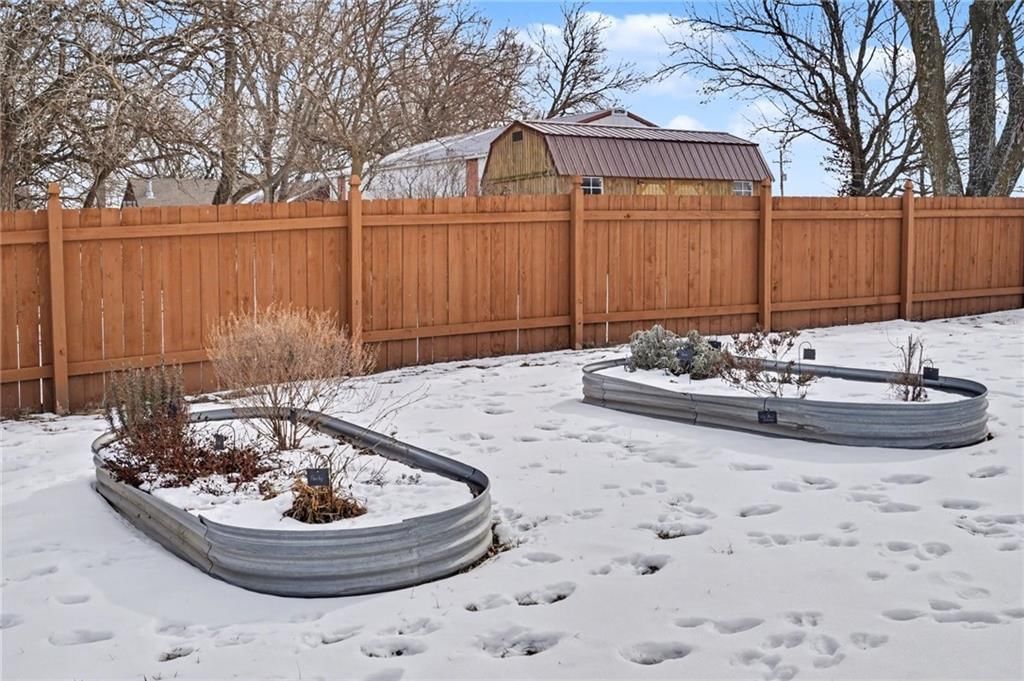 17492 Evans Road — photo 63