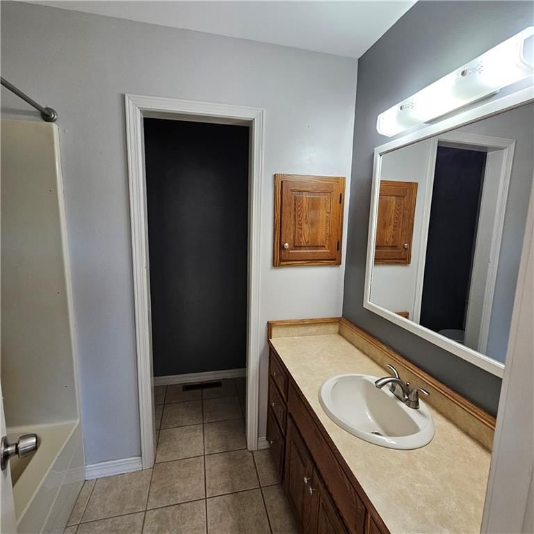 803 Spruce Street — photo 41