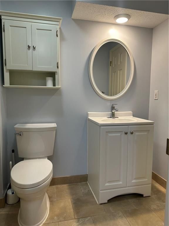 208 N Pacific Court — photo 25