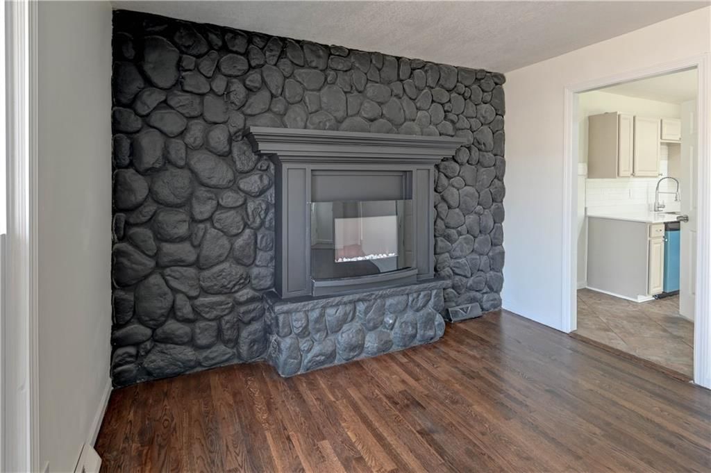 13310 Donnelly Avenue — photo 3