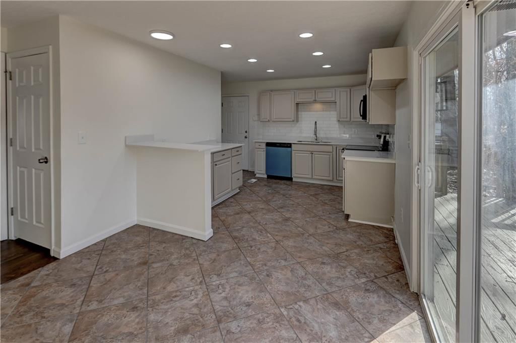 13310 Donnelly Avenue — photo 13