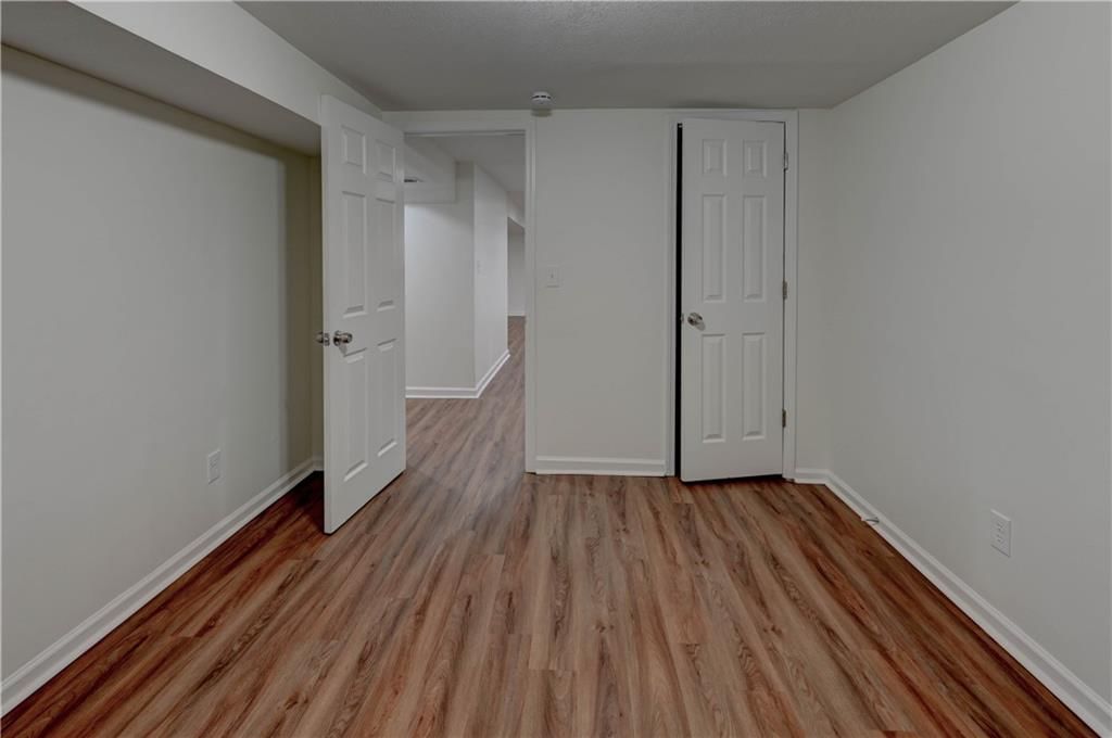 13310 Donnelly Avenue — photo 27
